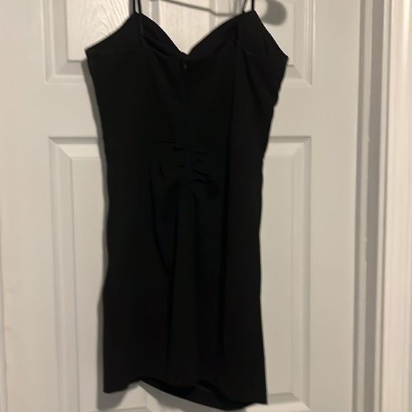 Women’s black dress - Picture 5 of 5
